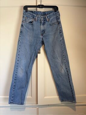 Classic Levi’s 505 Straight Leg Jeans